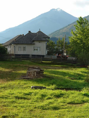 Foto Culmea Hotarului si Pietrosul Rodnei (c) Petru Goja